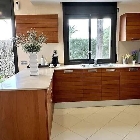 Apartbeach Y Playa Cristal Privilege *